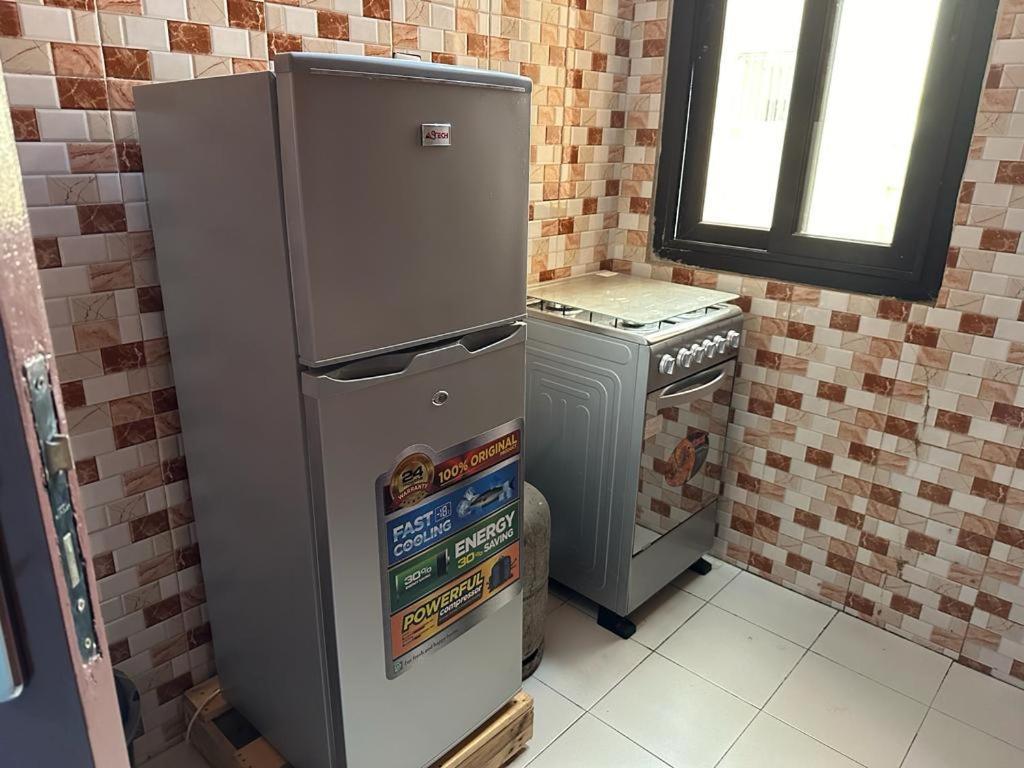 Appartement Spacieux Chez Keur Matou - F2 达喀尔 外观 照片