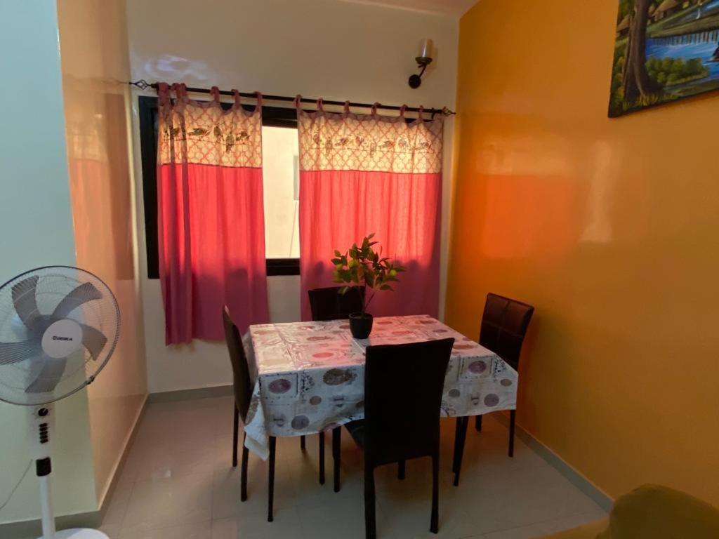 Appartement Spacieux Chez Keur Matou - F2 达喀尔 外观 照片